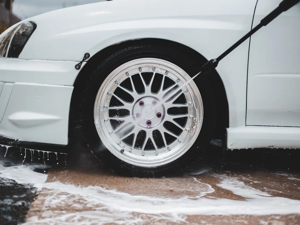 Ceramic Coating for Cars: Protection and Care Tips